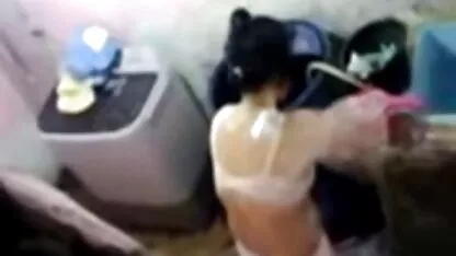 Markiza con sudadera y servi porno latino coño peludo