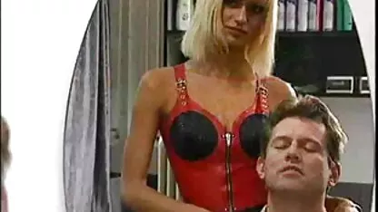Nena videos xxx gratis latinos latina se folla a un chico cachondo después de que él la ayuda con su auto