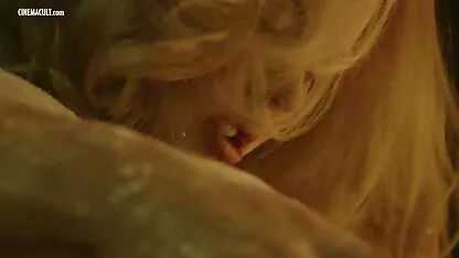 Pelirroja videos porno con audio latino milf