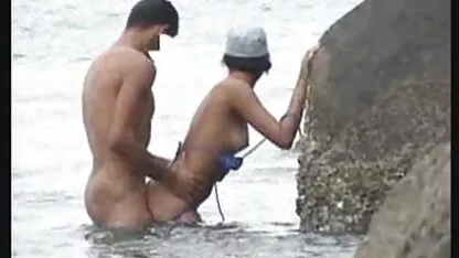 Adolescente hottie porno latino hd gratis usando un consolador